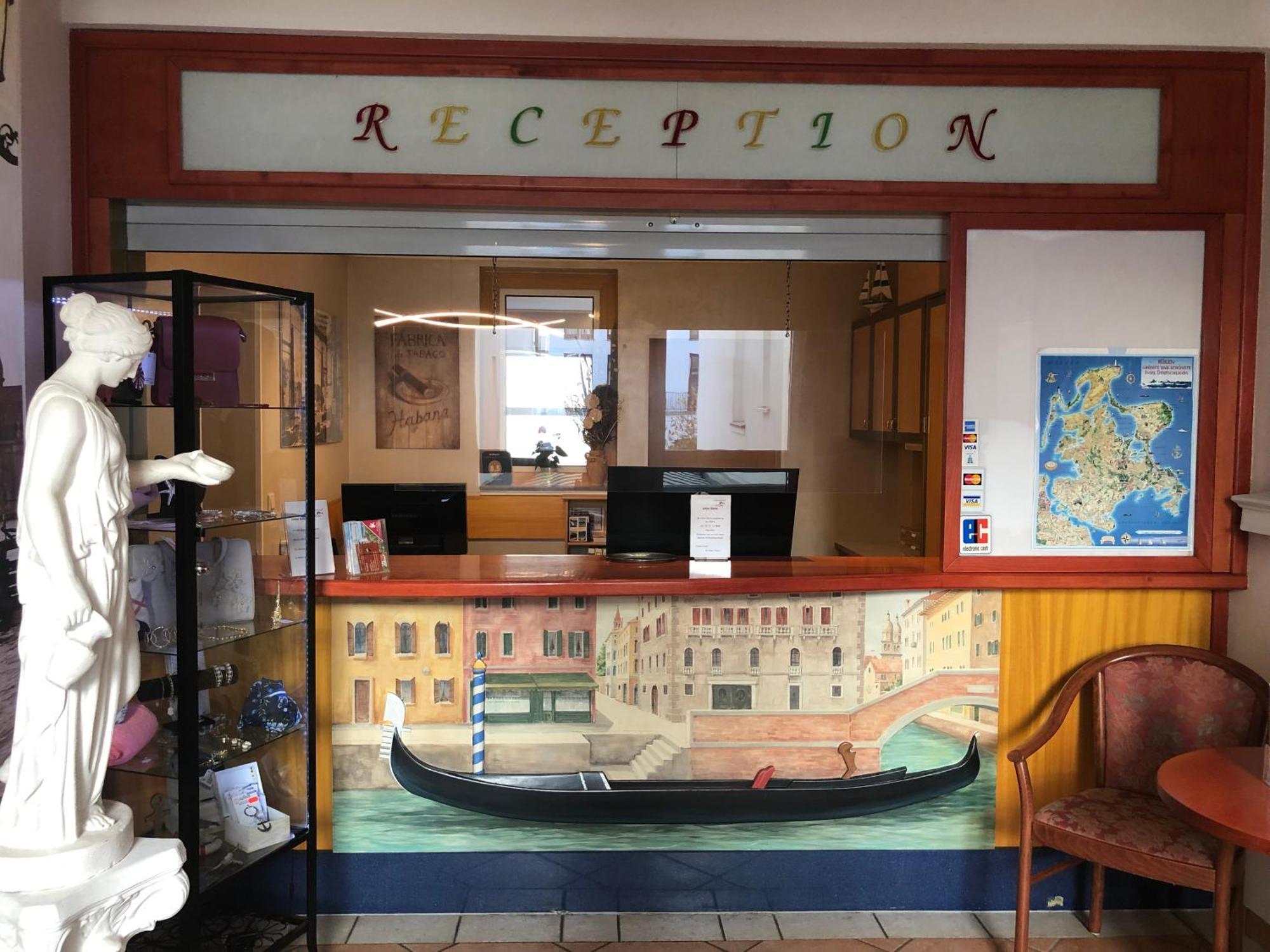 Hotel Esplanade & Aparthotel Rialto 宾茨 外观 照片